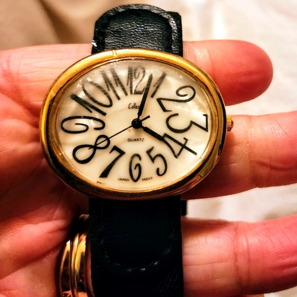 ⌚️ Cuff Bracelet Watch Quartz Lot of 5 Rhinestones Scroll Oui Bee Gold Costume⌚️ - Picture 14 of 16